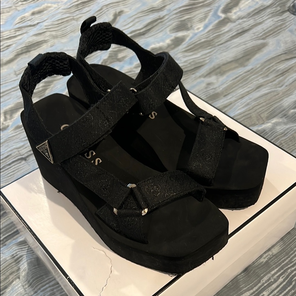 GUESS Daysa Black Women's Sandals